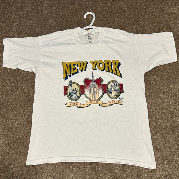 Fruit of the Loom New York T-Shirt - Picture 1 of 5